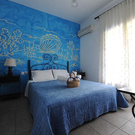 Thalassa Hotel Amolianí Bilik gambar